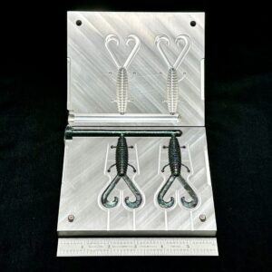 3.5 Inch Twin tail - 2 cavity mold
